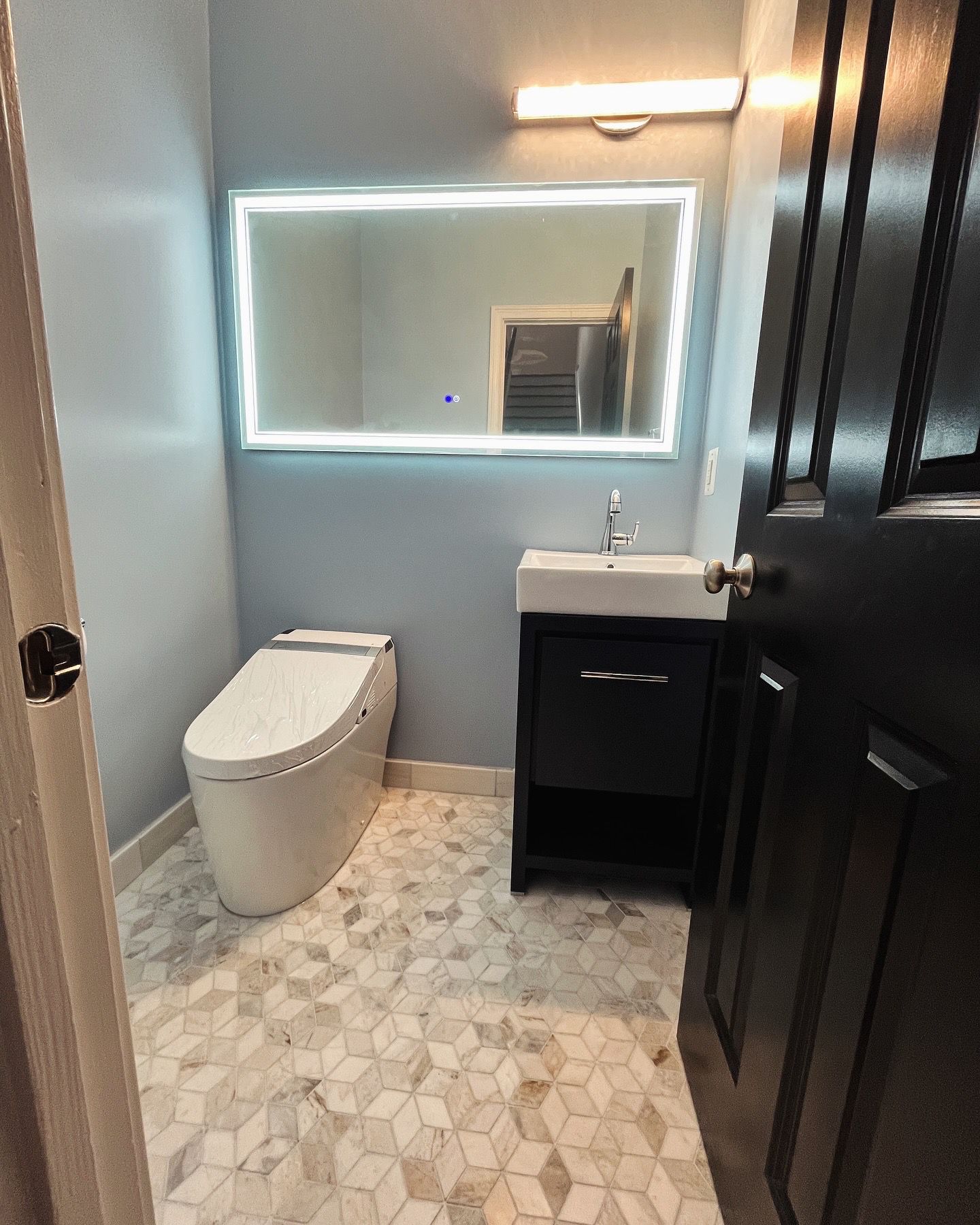 Powder Room - Philadelphia 19146