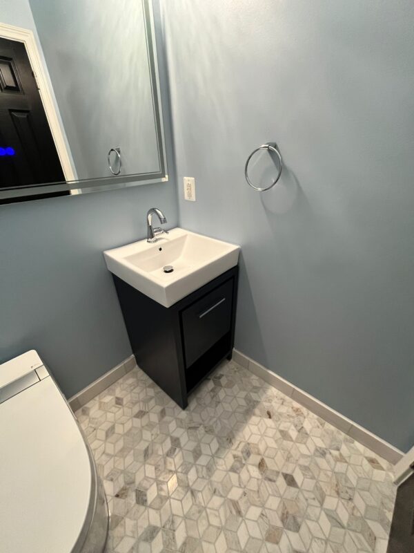 Powder Room - Philadelphia 19146
